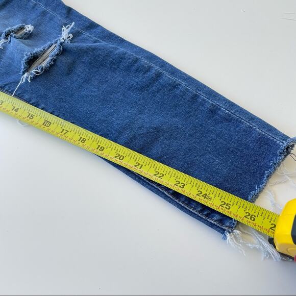 Levi's Womens Button Fly Distressed Wedgie Skinny Jeans Size 29 - Picture 6 of 8